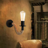 Aplica de perete JD-05, design rustic cu franghie si metal negru, iluminand livingul vintage cu bec E27 max 60W
