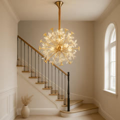 Candelabru rotund auriu cu cristale in casa scarii, 18 becuri G4, efect vizual impresionant, Ø500 mm