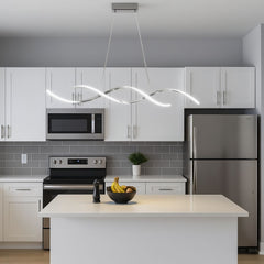 Lustra LED liniara argintie cu telecomanda, iluminare functionala deasupra insulei de bucatarie