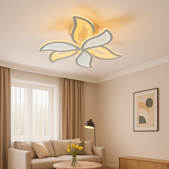 Lustra LED 19252/3+3WH 138W cu lumina reglabila 3000–6500K si telecomanda, instalata intr-un living modern pentru iluminare uniforma si confortabila.