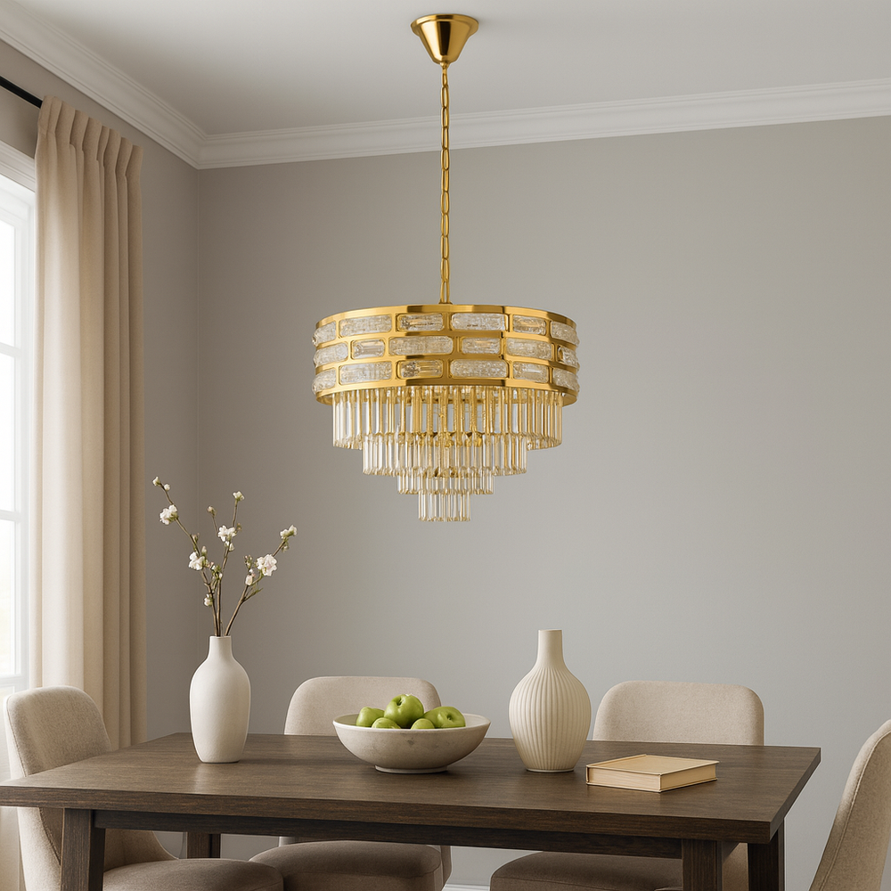 Candelabru rotund auriu Ø600 cu 12 becuri E27 deasupra mesei dreptunghiulare din dining, lumina uniforma si efect luxos.