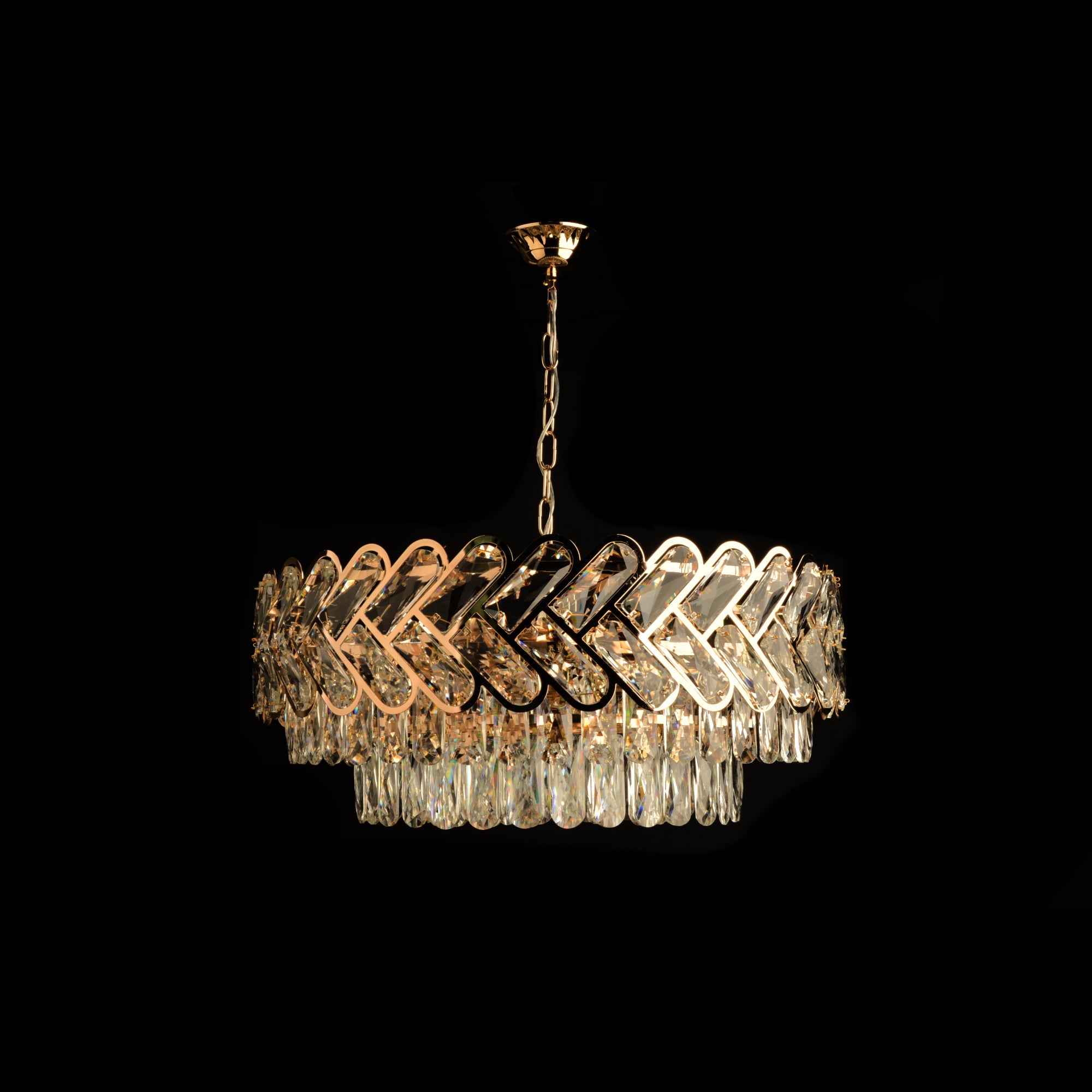 Candelabru auriu modern cu 12 surse E27 si elemente transparente, design geometric elegant, iluminare decorativa pentru living spatios