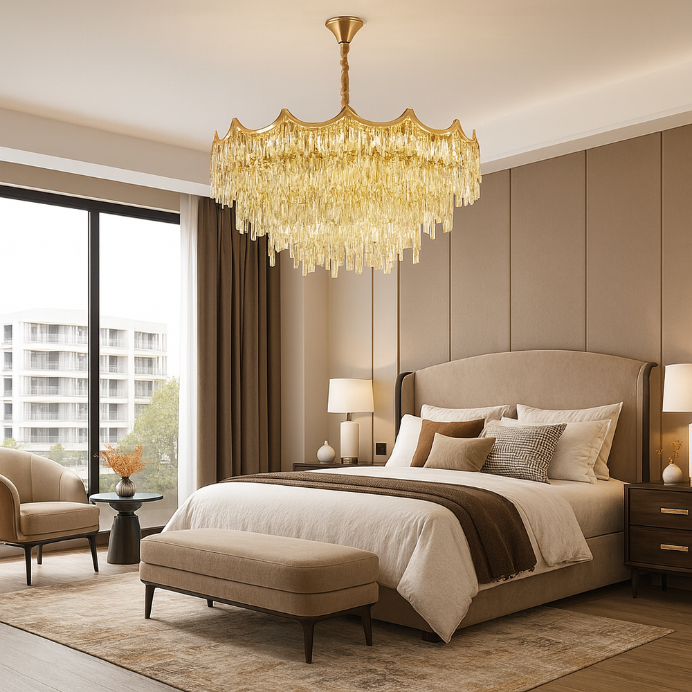 Candelabru rotund auriu 5520/800FG cu elemente transparente in dormitor mare, iluminare calda cu 20 becuri E27, efect decorativ rafinat