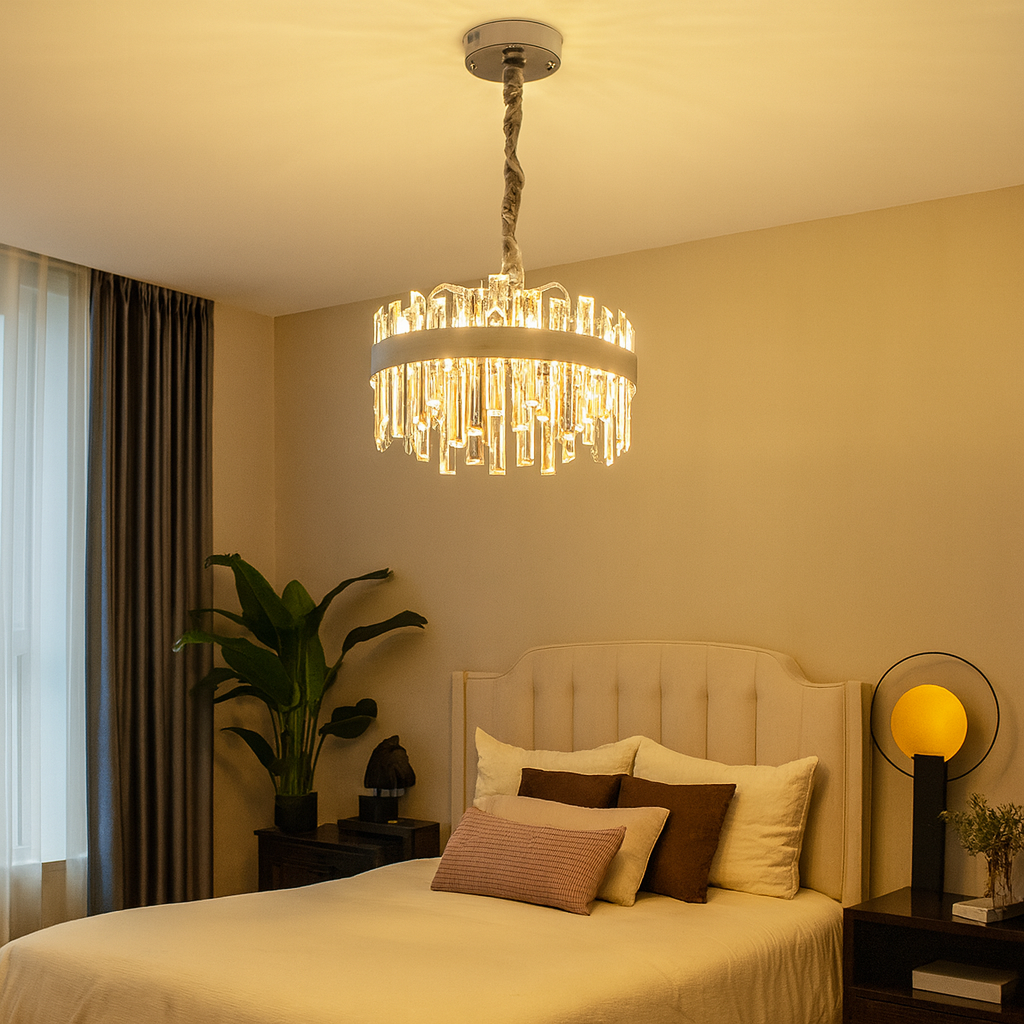 Candelabru LED rotund crom 8652/400, 92W, cu telecomanda, lumina ajustabila cald-rece, iluminat elegant dormitor.