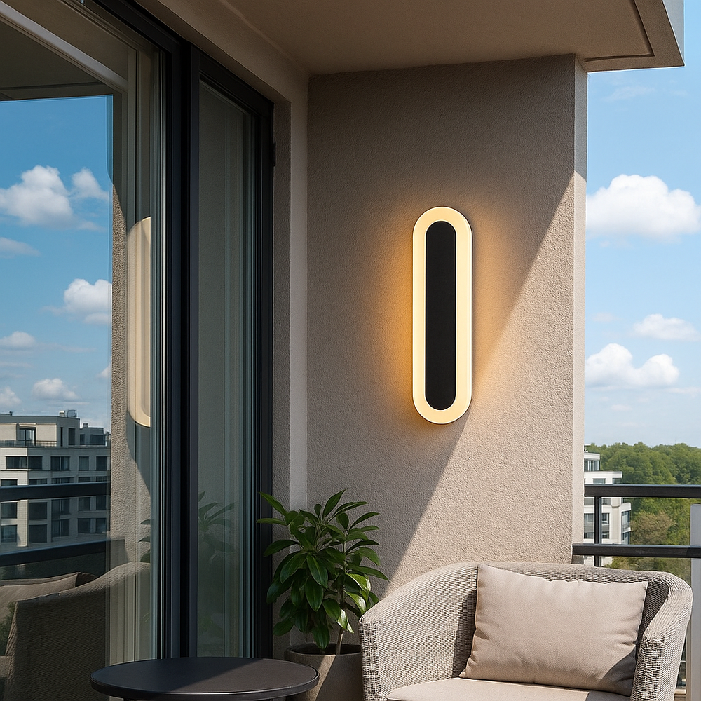 Aplica LED 71456/300 pentru exterior, design slim 580mm, lumina calda 3000K, rezistenta la ploaie pentru fatade moderne.