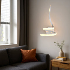 Aplica LED LUBAN Pillar Alb 360mm, design compact vertical, iluminand un living contemporan cu lumina uniforma